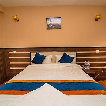 Karma Travellers Home Kathmandu Ngoại thất bức ảnh