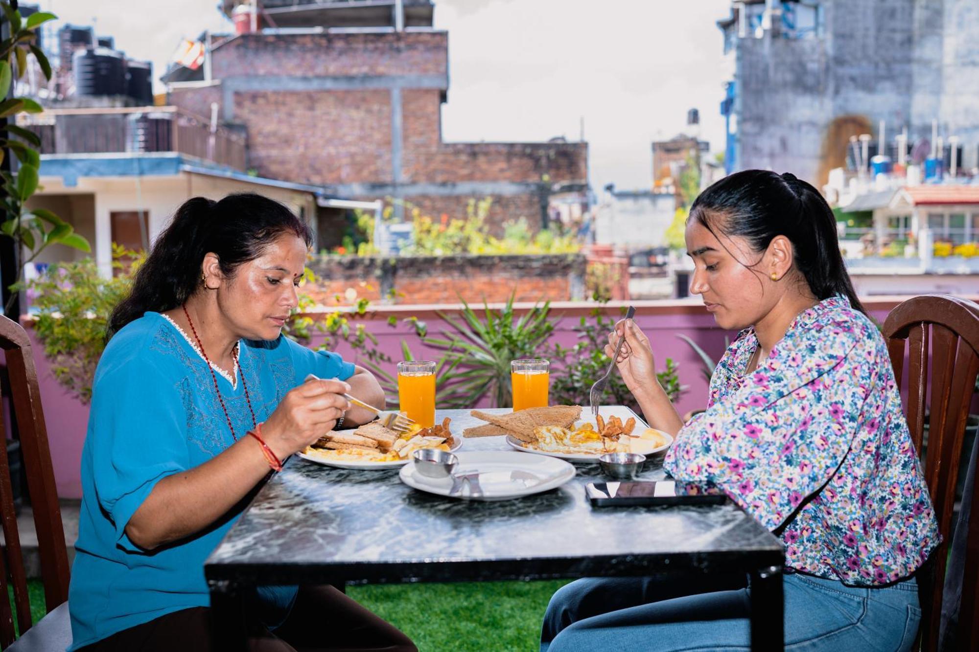 Karma Travellers Home Kathmandu Ngoại thất bức ảnh