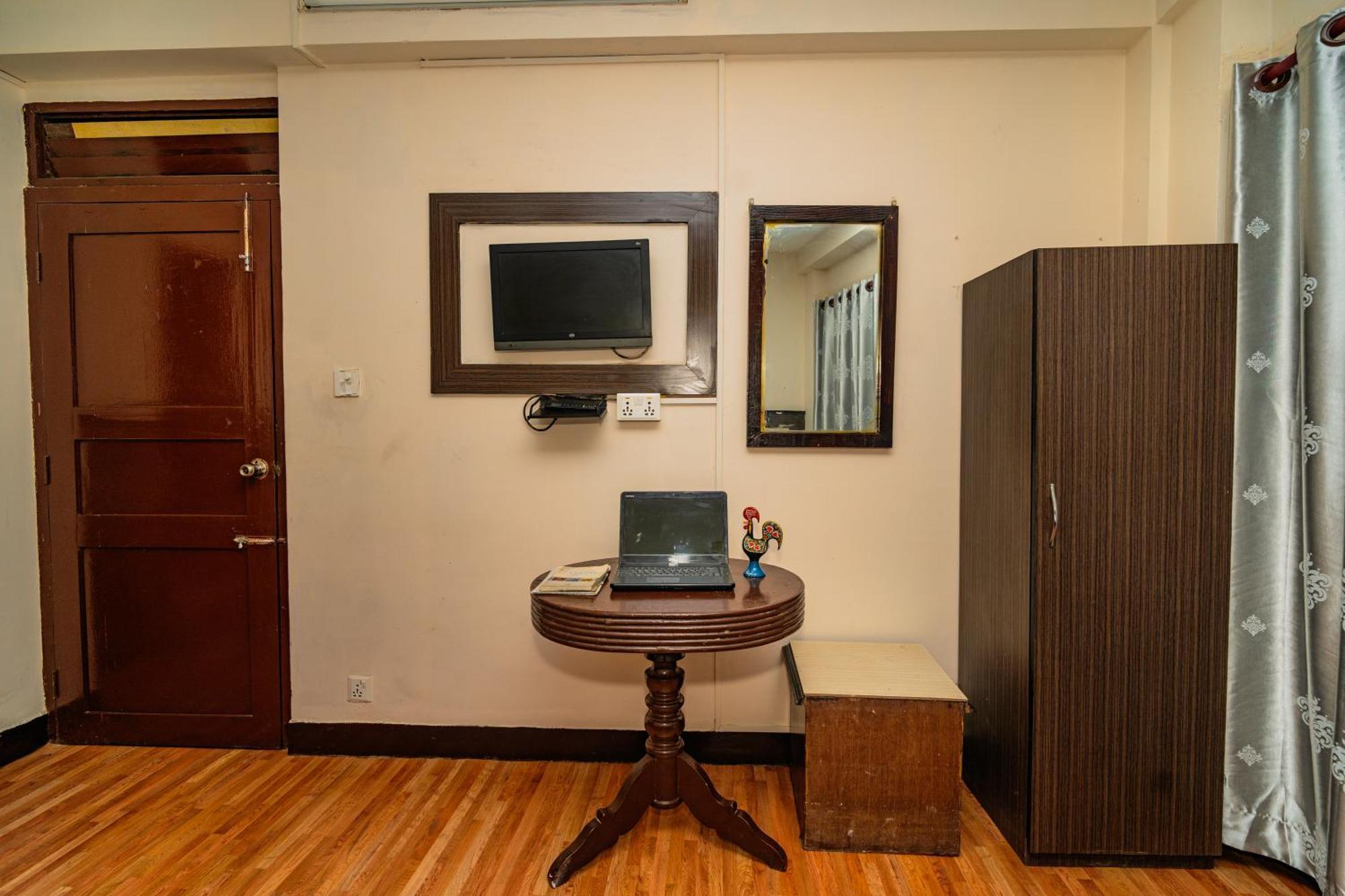 Karma Travellers Home Kathmandu Ngoại thất bức ảnh