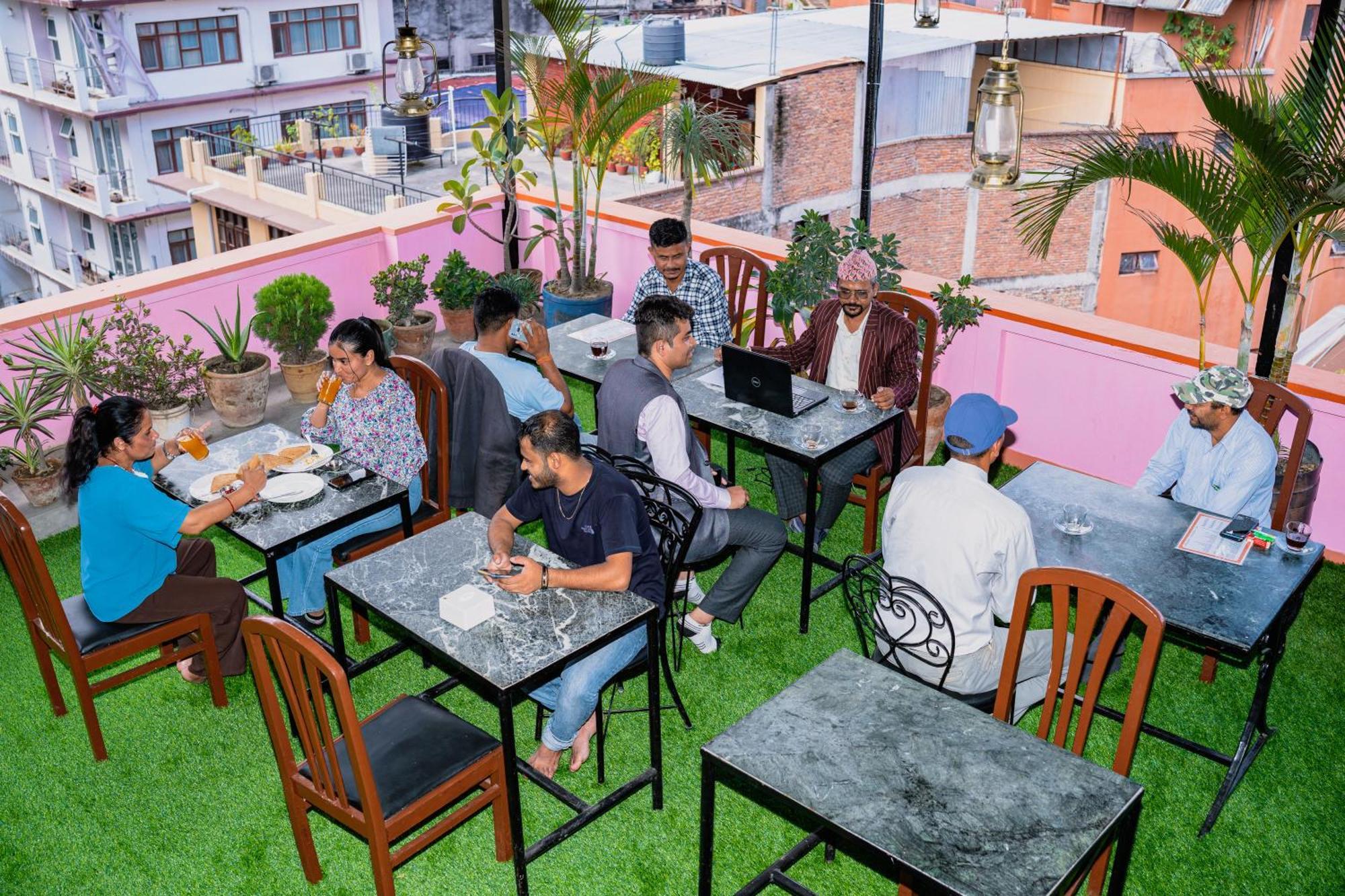 Karma Travellers Home Kathmandu Ngoại thất bức ảnh