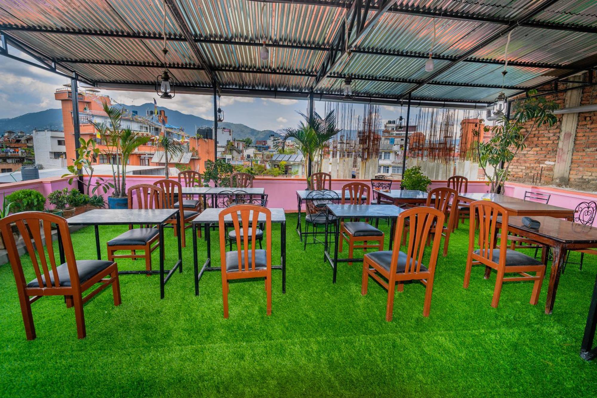 Karma Travellers Home Kathmandu Ngoại thất bức ảnh