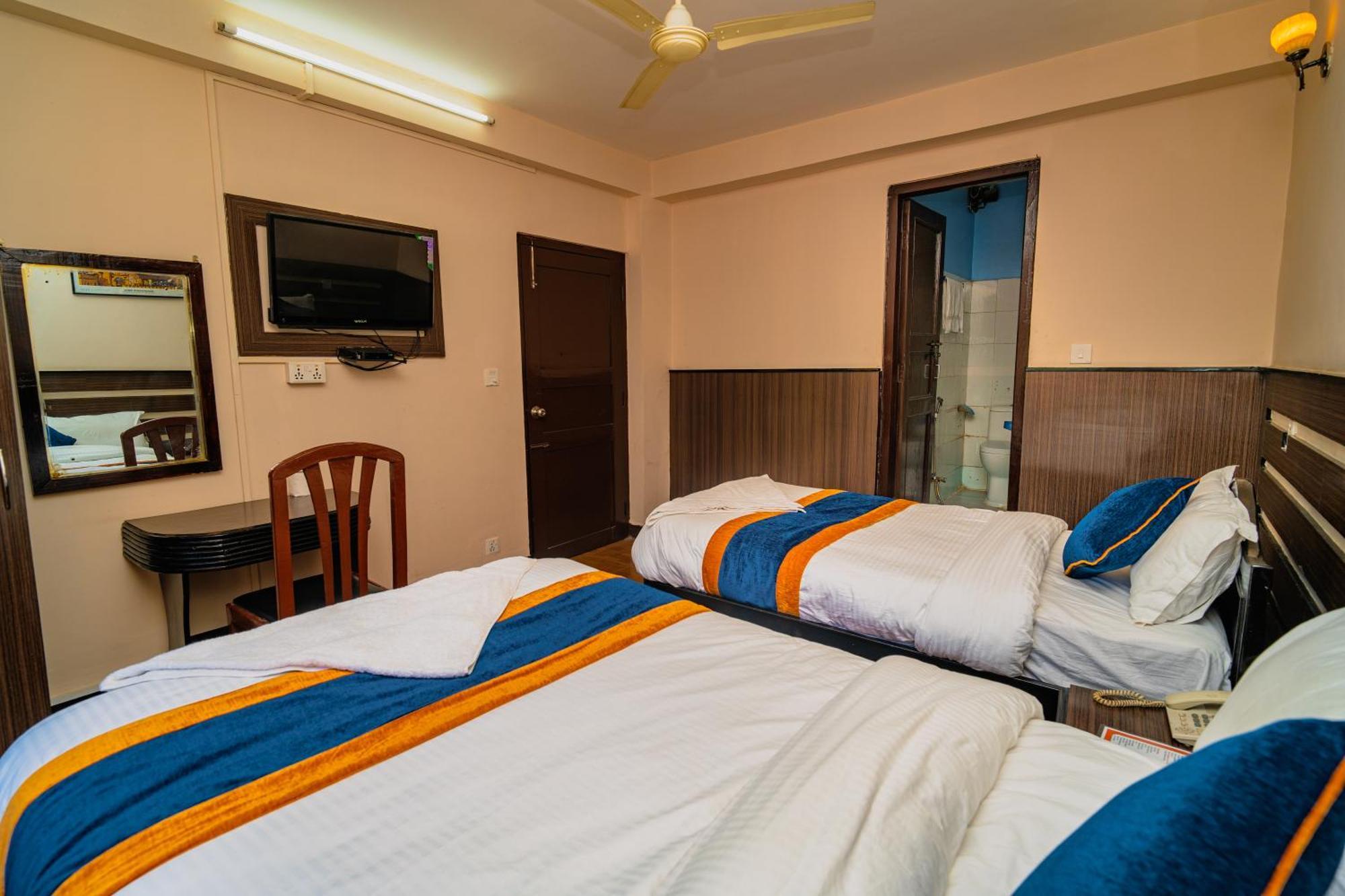 Karma Travellers Home Kathmandu Ngoại thất bức ảnh