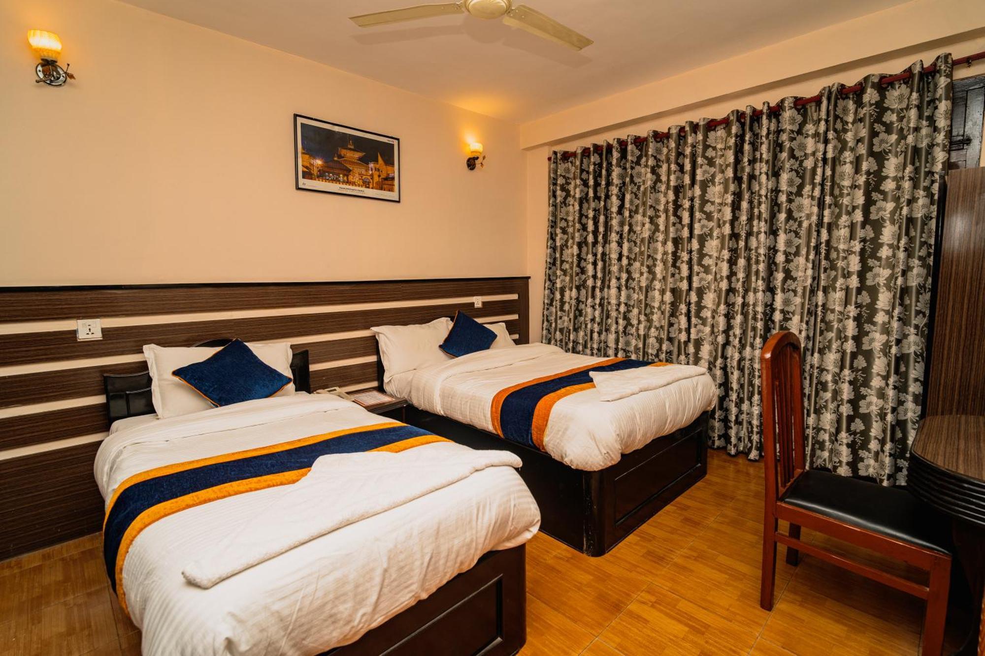 Karma Travellers Home Kathmandu Ngoại thất bức ảnh