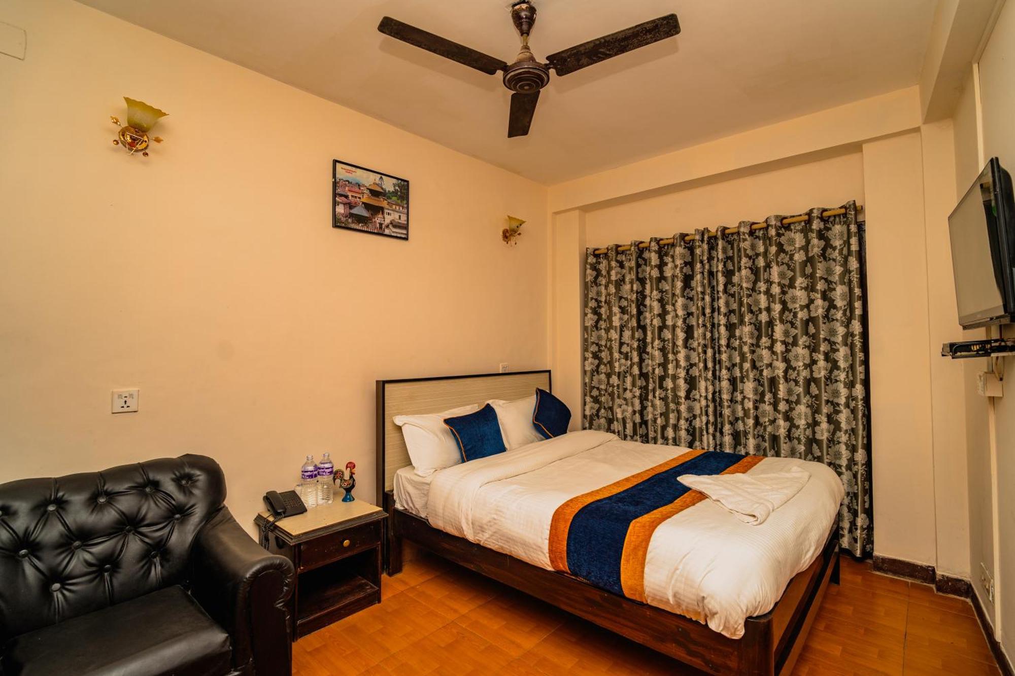 Karma Travellers Home Kathmandu Ngoại thất bức ảnh