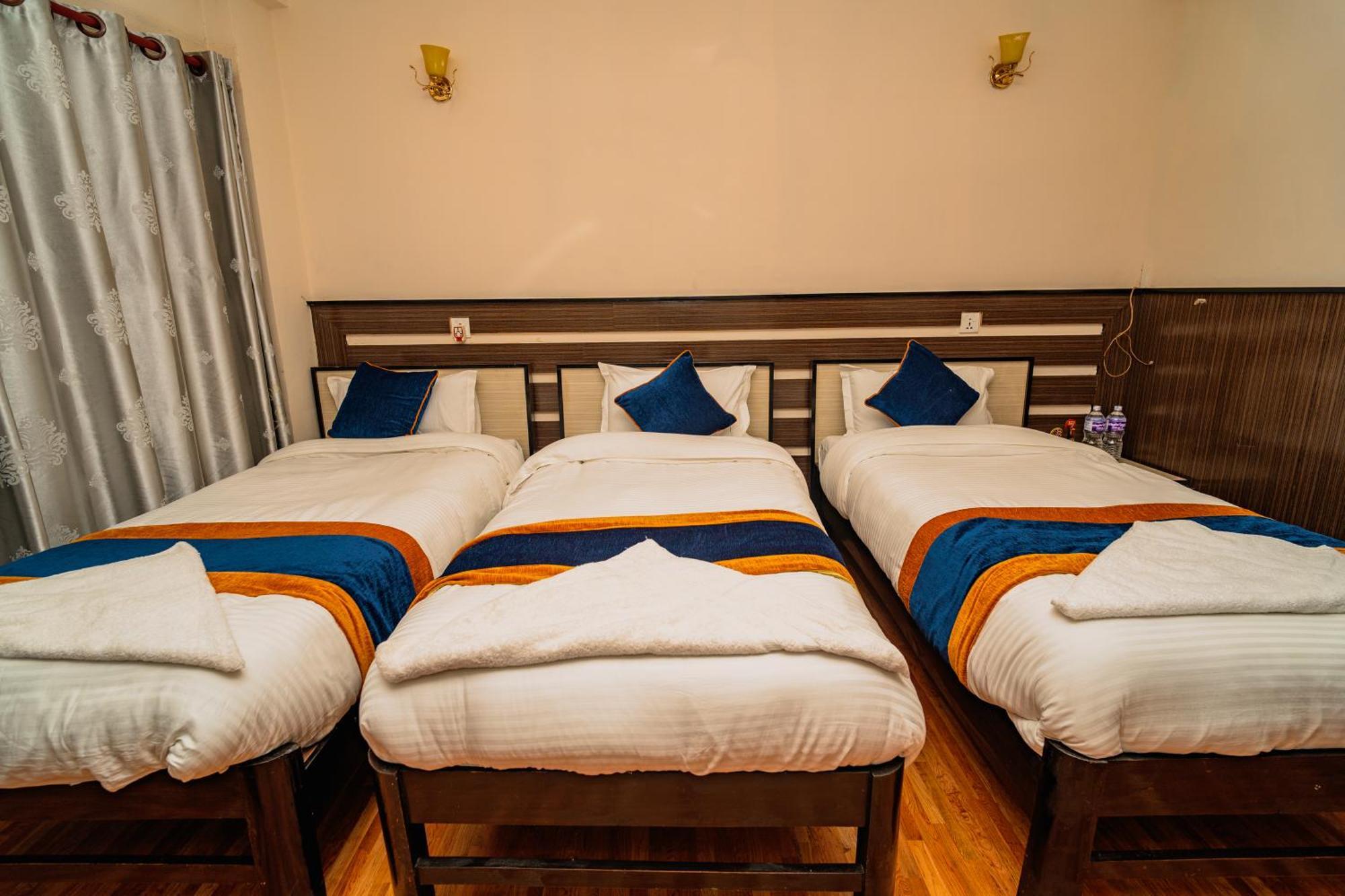 Karma Travellers Home Kathmandu Ngoại thất bức ảnh