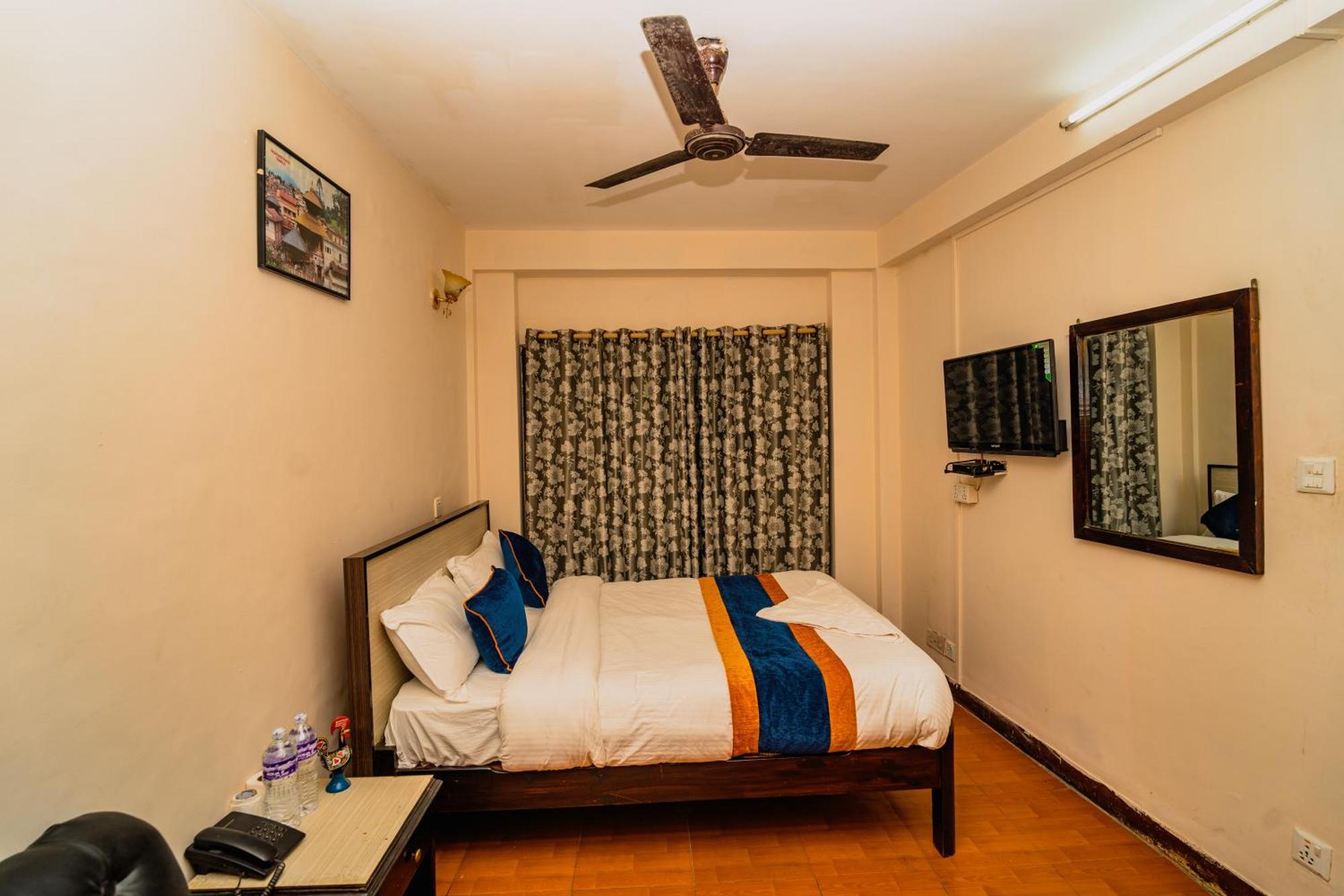Karma Travellers Home Kathmandu Ngoại thất bức ảnh