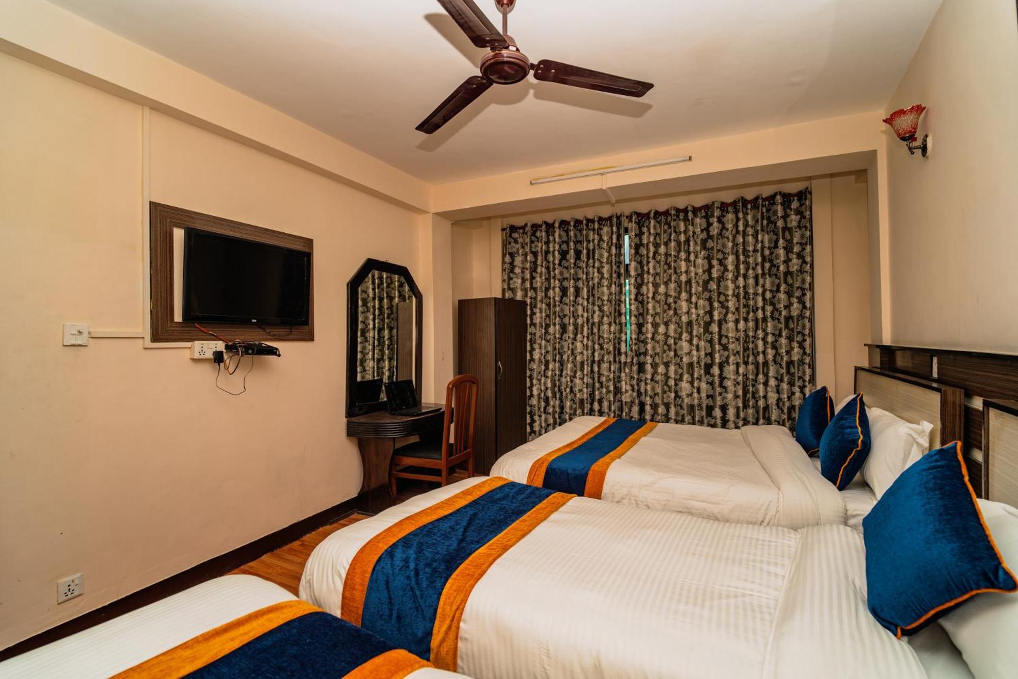 Karma Travellers Home Kathmandu Ngoại thất bức ảnh