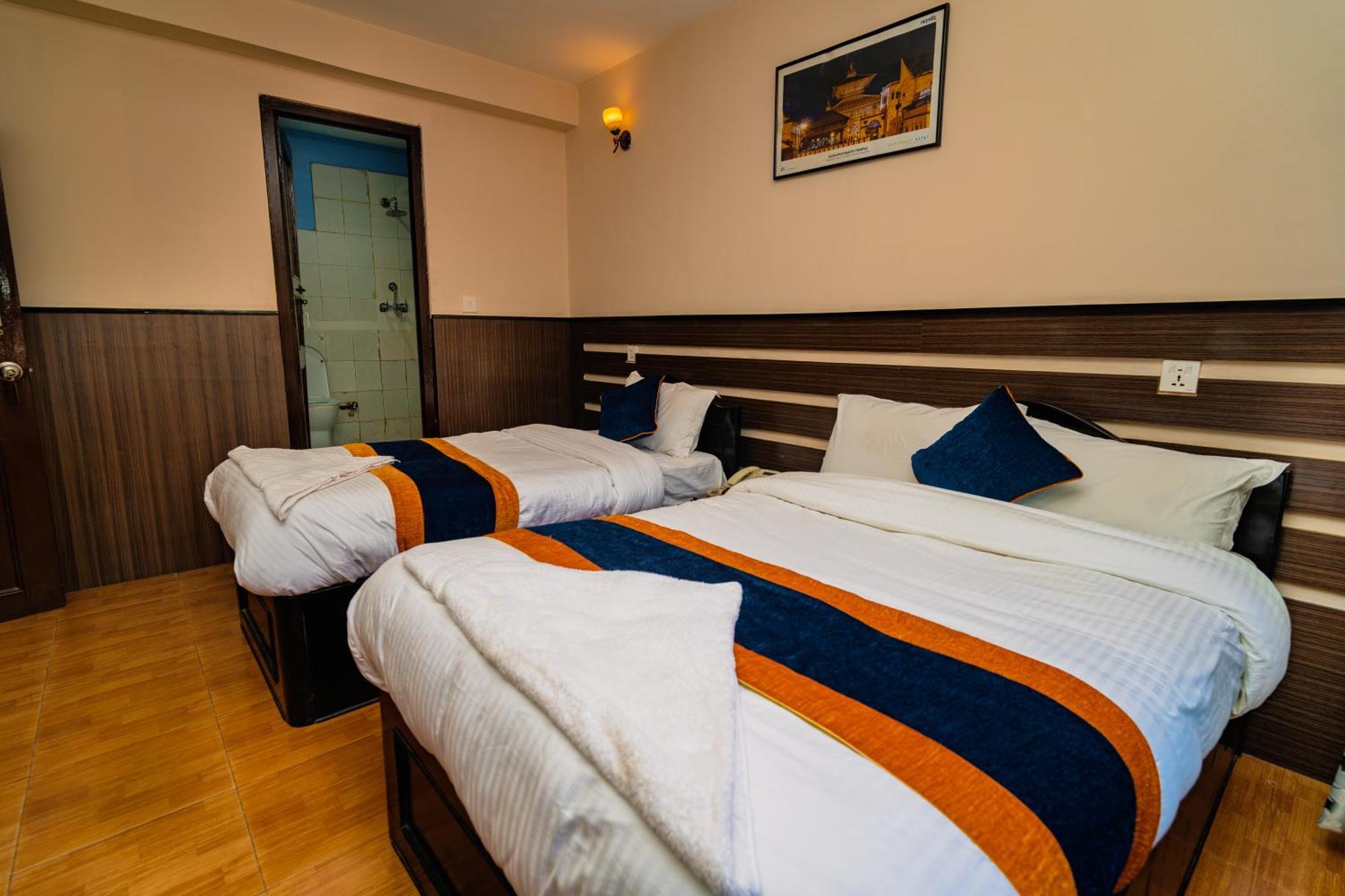 Karma Travellers Home Kathmandu Ngoại thất bức ảnh